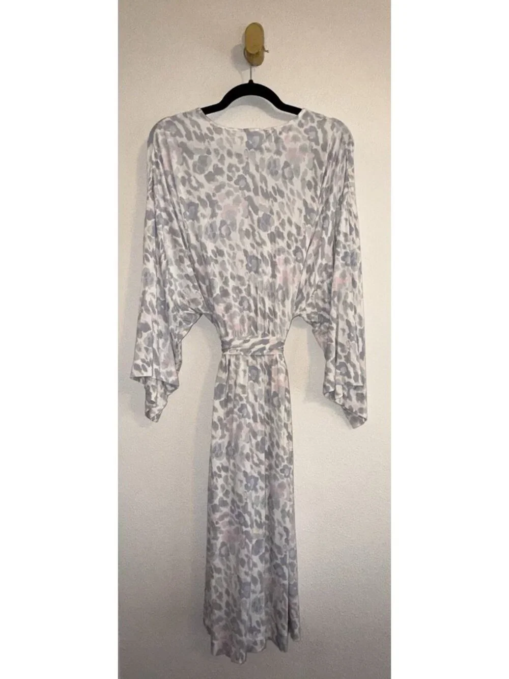 Soma Bathrobe Robe Sleepwear Loungewear Animal Print Womens L/XL Gray - Picture 4 of 5